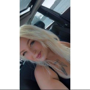 Meet your Posher, Sabrina